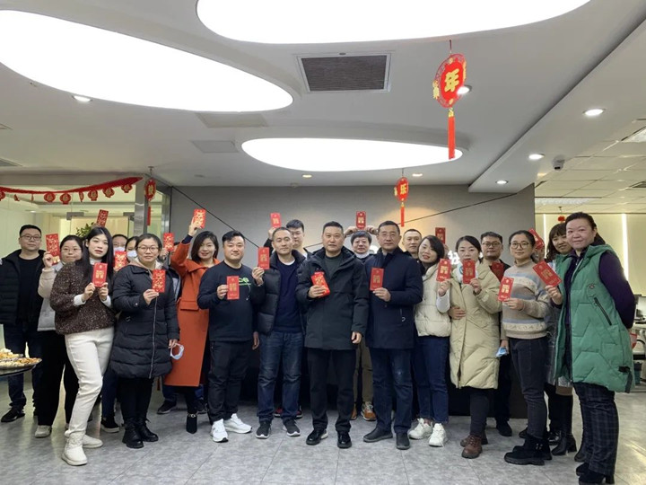 大展宏兔·共?新程_威客电竞开工大吉